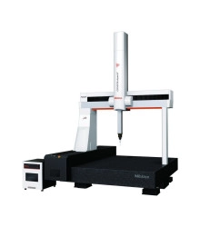 CRYSTA APEX V 163012 Máquina de Medición por Coordenadas CNC