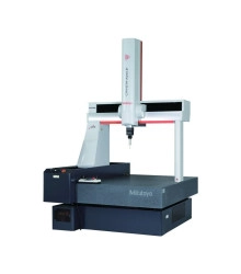 CRYSTA APEX V 9168 Máquina de Medición por Coordenadas CNC