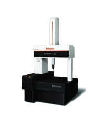 Máquina de Medición por Coordenadas - STRATO APEX-776 alta precisión CNC