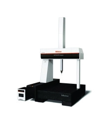 Máquina de Medición por Coordenadas – STRATO APEX-162016  Alta Exatidão CNC